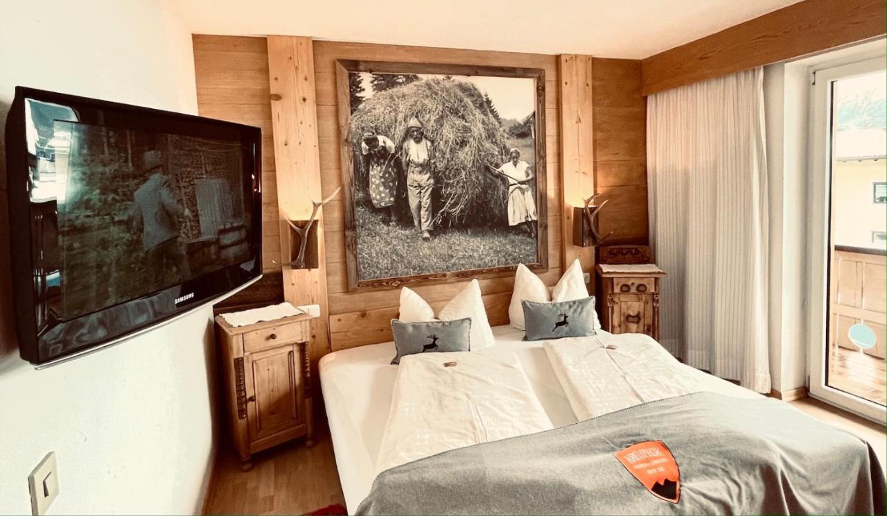 Pension Kreuzeck - Dein Gluecksplatz Am Lech Weissenbach am Lech Buitenkant foto